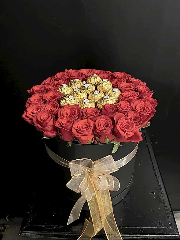 Ferrero ve Kırmızı Güller